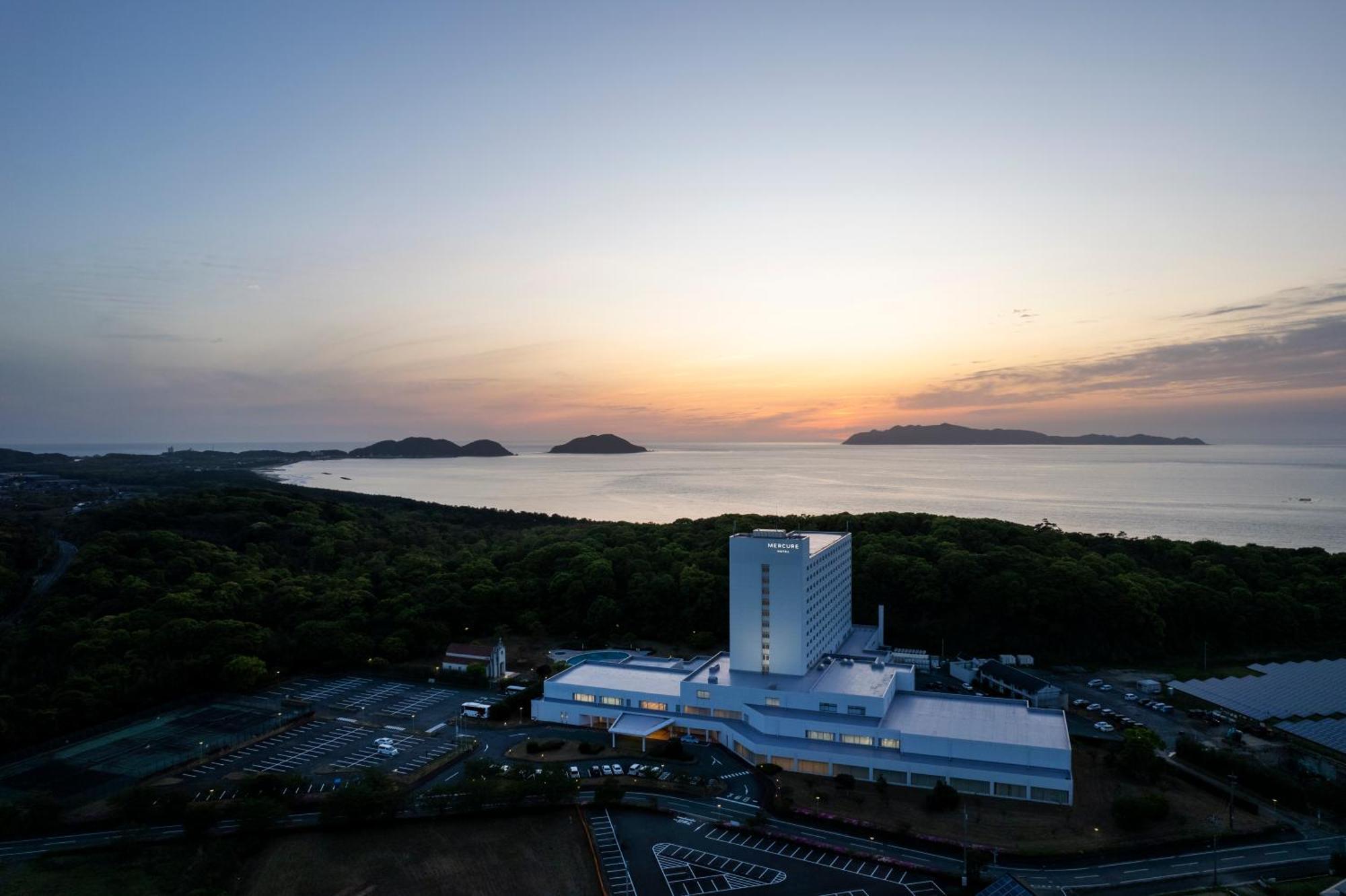 Mercure Fukuoka Munakata Resort & Spa Екстериор снимка